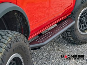 Ford Bronco Running Boards - OV2 Side Steps - Rough Country - 4 Door